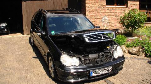 Mercedes C32 T